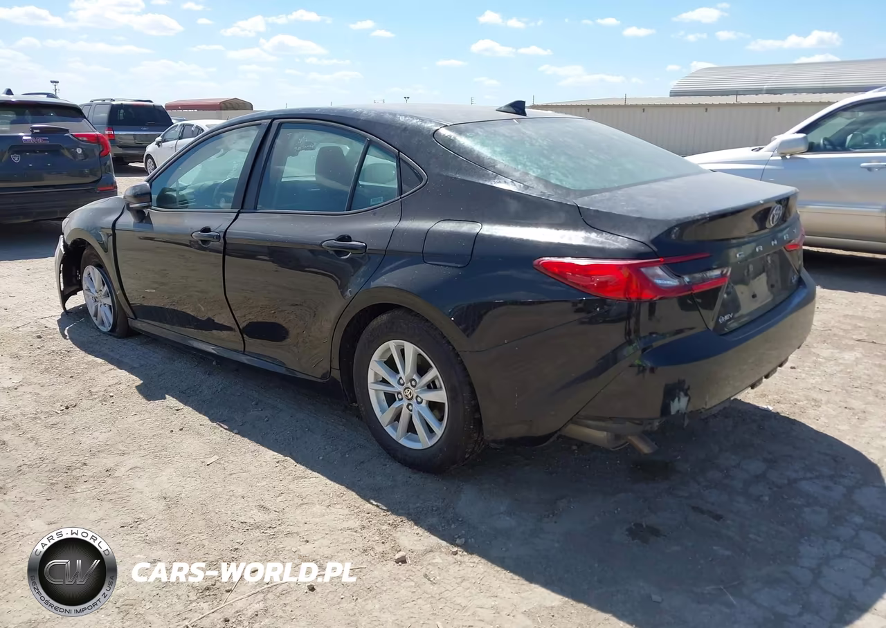 2026 Toyota Camry Le VIN:4T1DAACK0TU258349 - 3