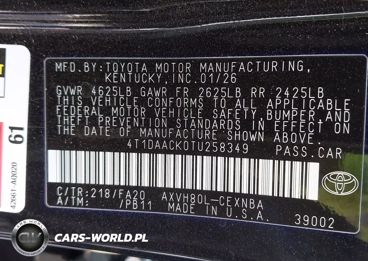 2026 Toyota Camry Le VIN:4T1DAACK0TU258349 - 9