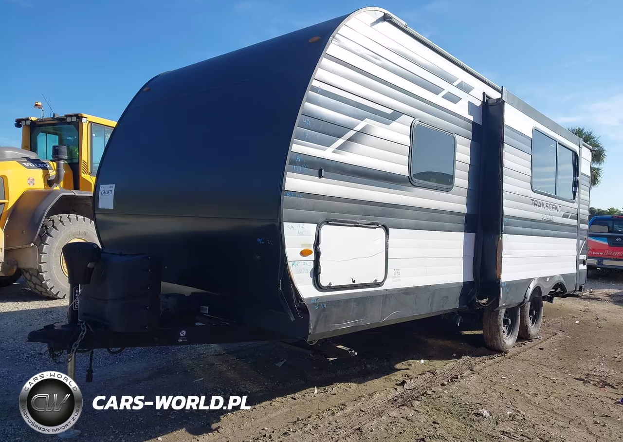 2022 Grand Design Other VIN:573TT2721N8820399 - 2
