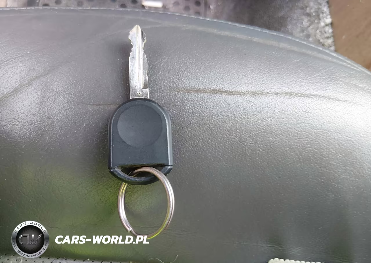 2002 Ford Explorer Sport Trac VIN:1FMZU67E62UB84271 - 11