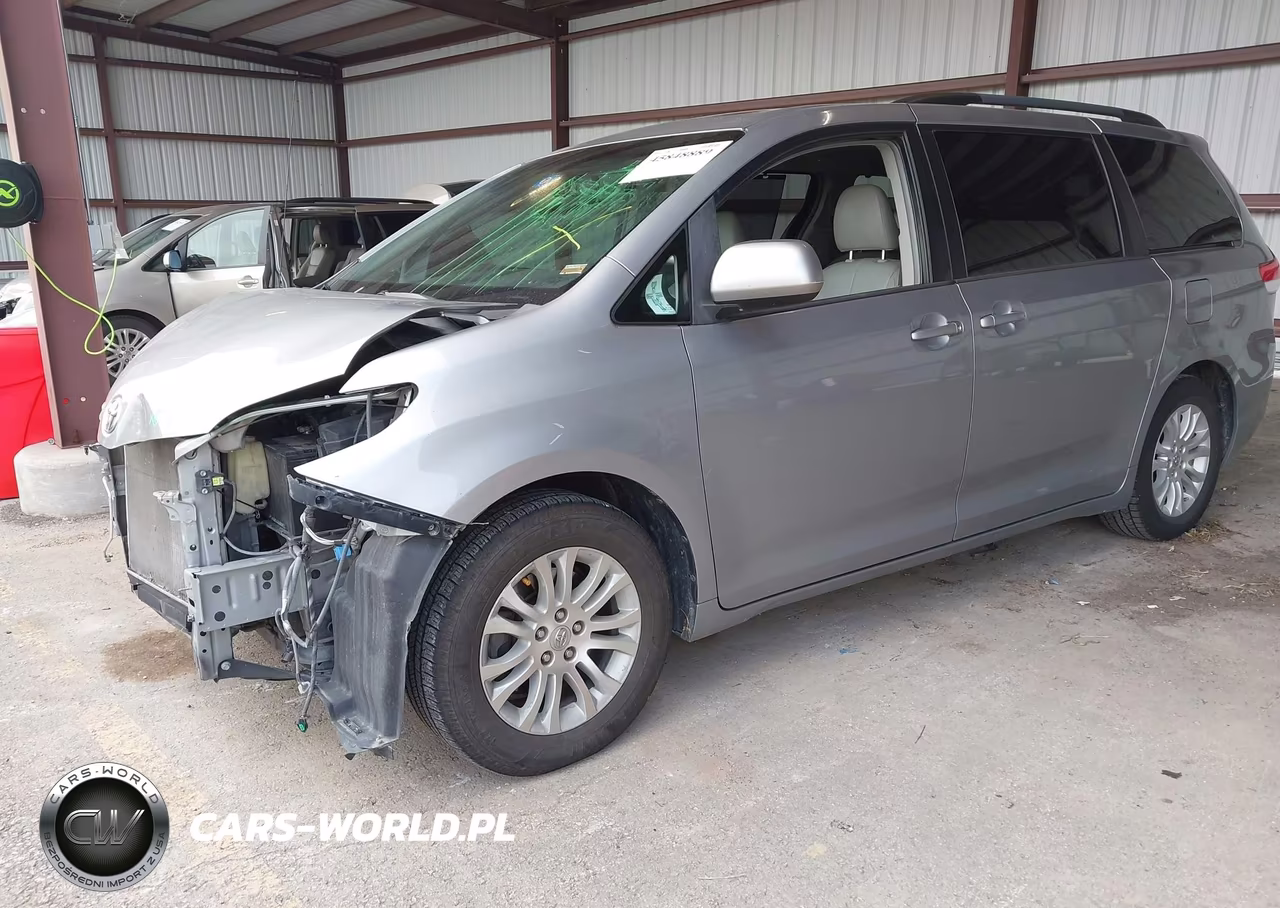2013 Toyota Sienna Xle V6 8 Passenger VIN:5TDYK3DC3DS341592 - 2