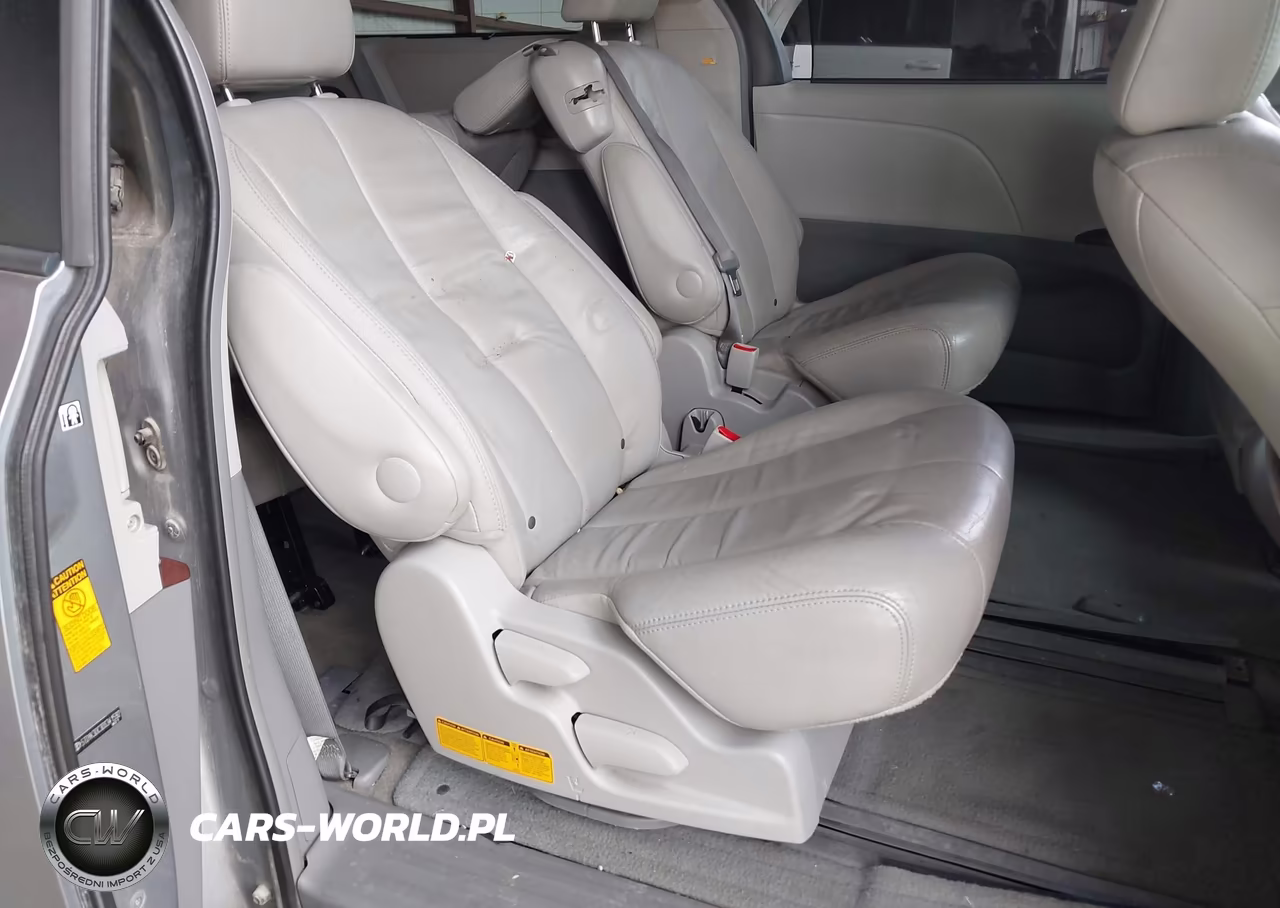 2013 Toyota Sienna Xle V6 8 Passenger VIN:5TDYK3DC3DS341592 - 8
