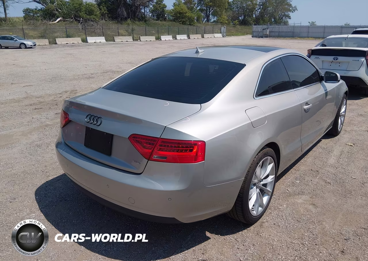 2014 Audi A5 2.0T Premium VIN:WAULFAFR8EA050716 - 4