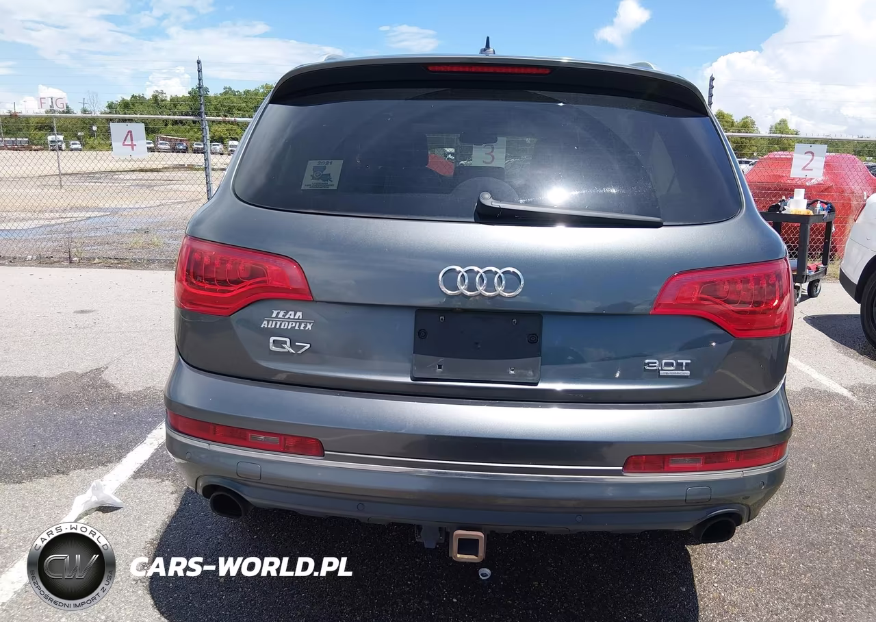 2015 Audi Q7 3.0T Premium VIN:WA1LGAFEXFD012198 - 16