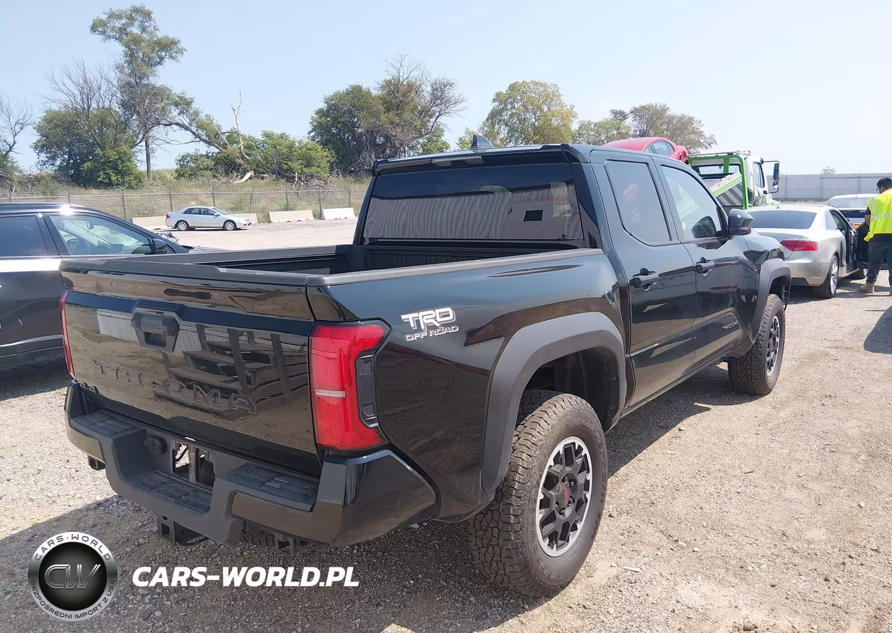 2026 Toyota Tacoma Trd Off Road VIN:3TMLB5JN8TM241952 - 4