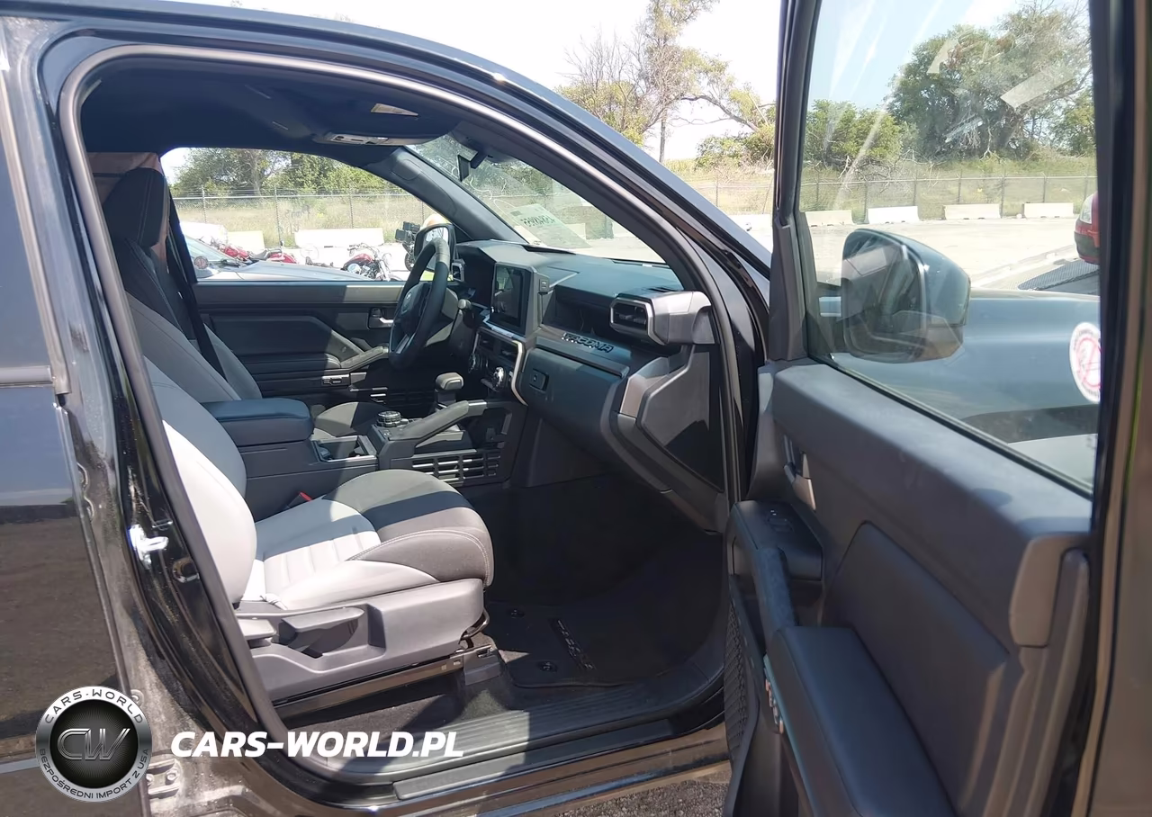 2026 Toyota Tacoma Trd Off Road VIN:3TMLB5JN8TM241952 - 5