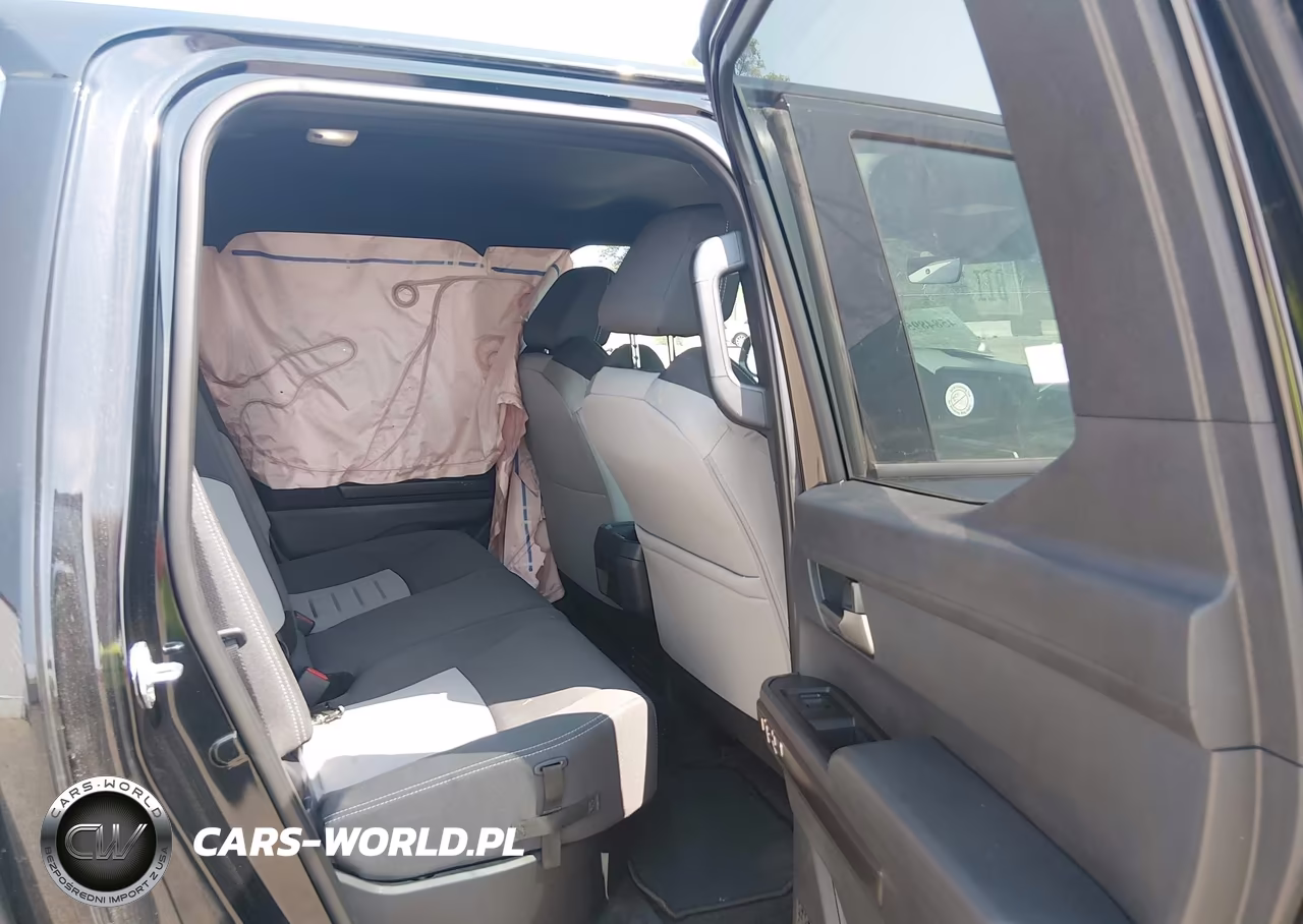 2026 Toyota Tacoma Trd Off Road VIN:3TMLB5JN8TM241952 - 8