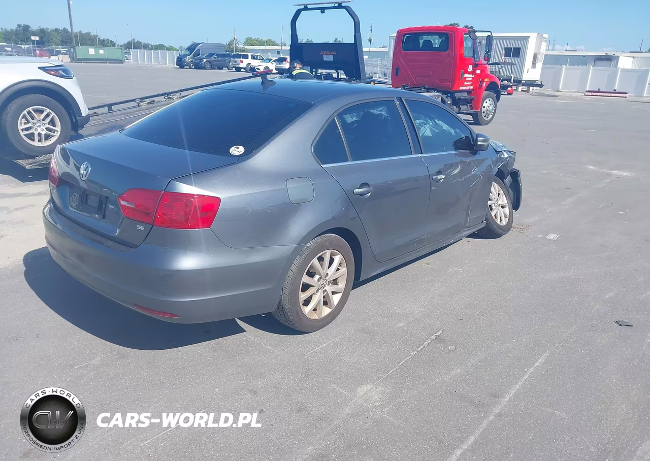 2014 Volkswagen Jetta 1.8T Se VIN:3VWD07AJ2EM282872 - 4