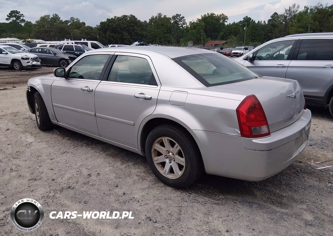 2007 Chrysler 300 Touring VIN:2C3KA53G47H883719 - 3