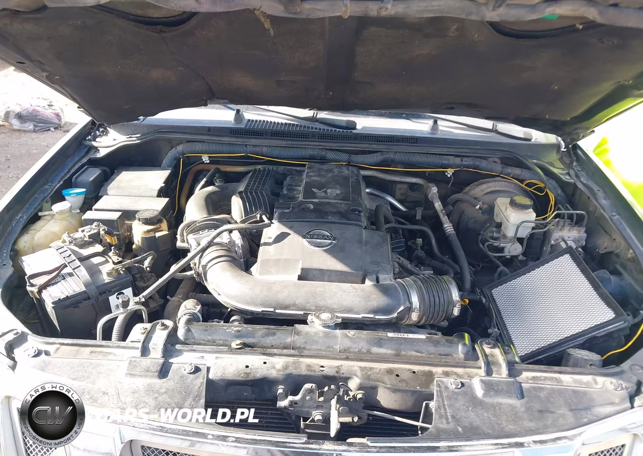 2011 Nissan Pathfinder S VIN:5N1AR1NN0BC623975 - 10