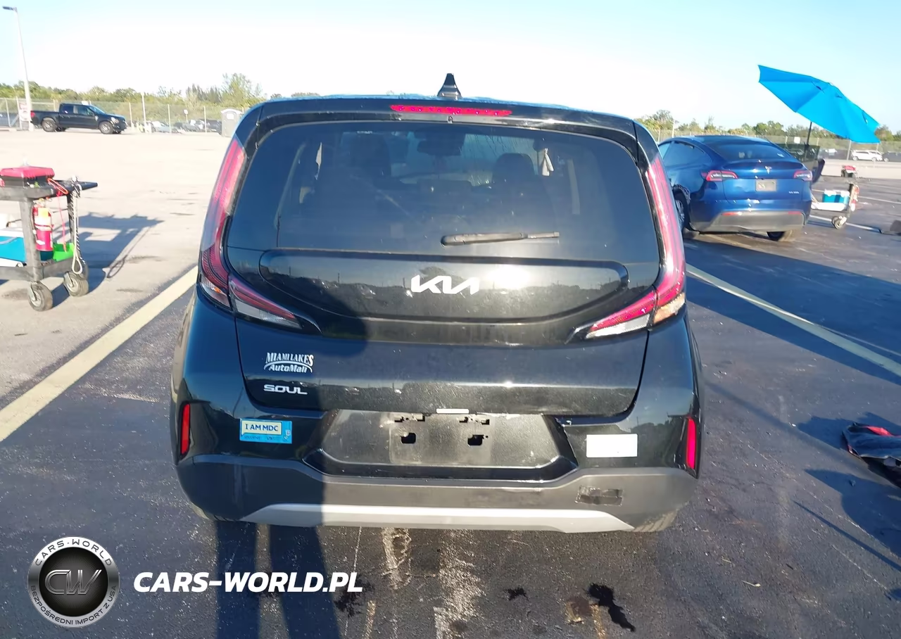 2024 Kia Soul S VIN:KNDJ23AU7R7235193 - 16