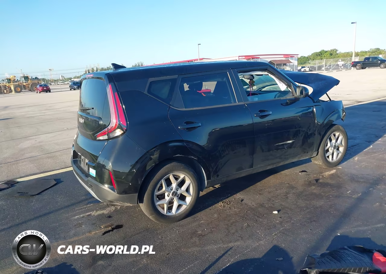 2024 Kia Soul S VIN:KNDJ23AU7R7235193 - 4