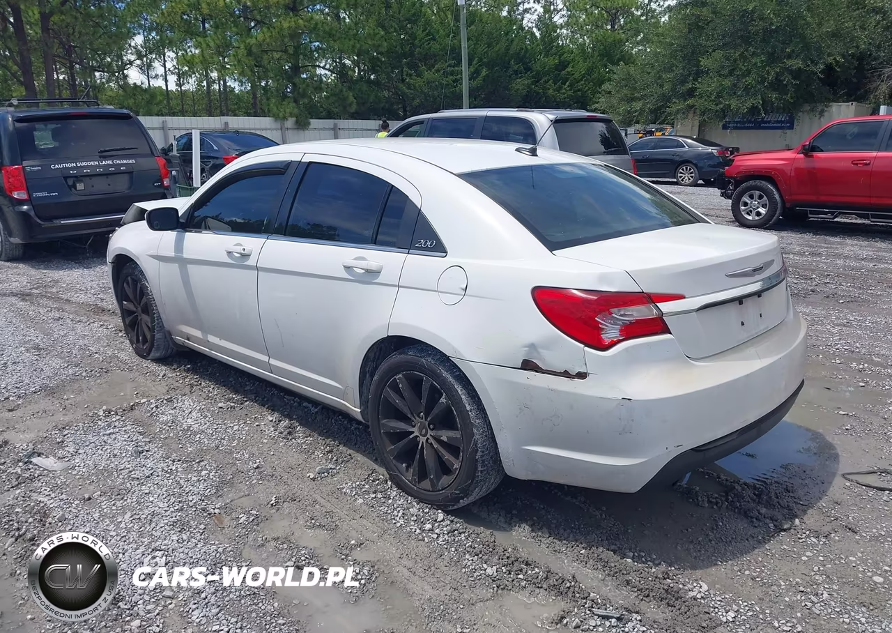 2012 Chrysler 200 S VIN:1C3CCBHG8CN305758 - 3
