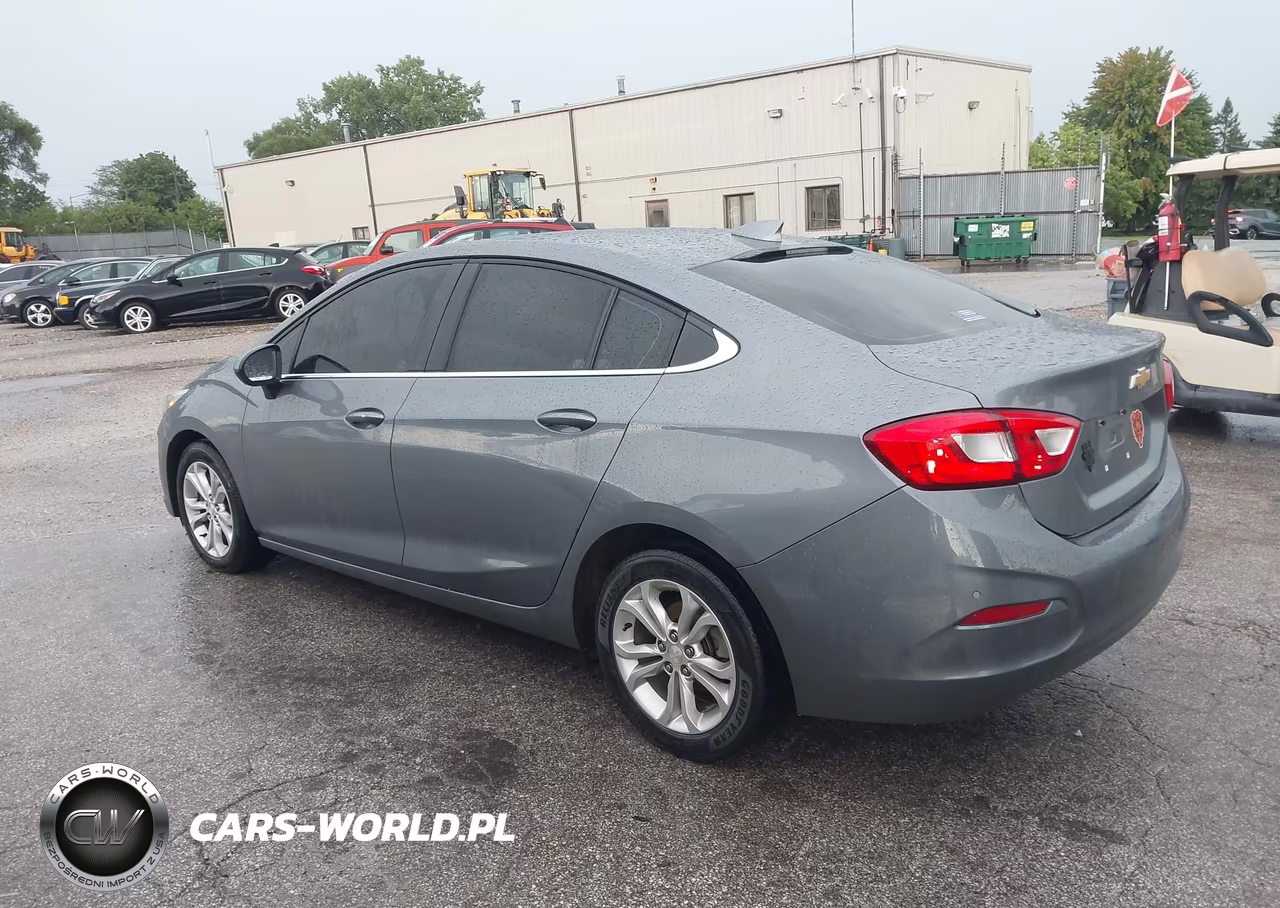2019 Chevrolet Cruze Lt VIN:1G1BE5SM5K7133525 - 3