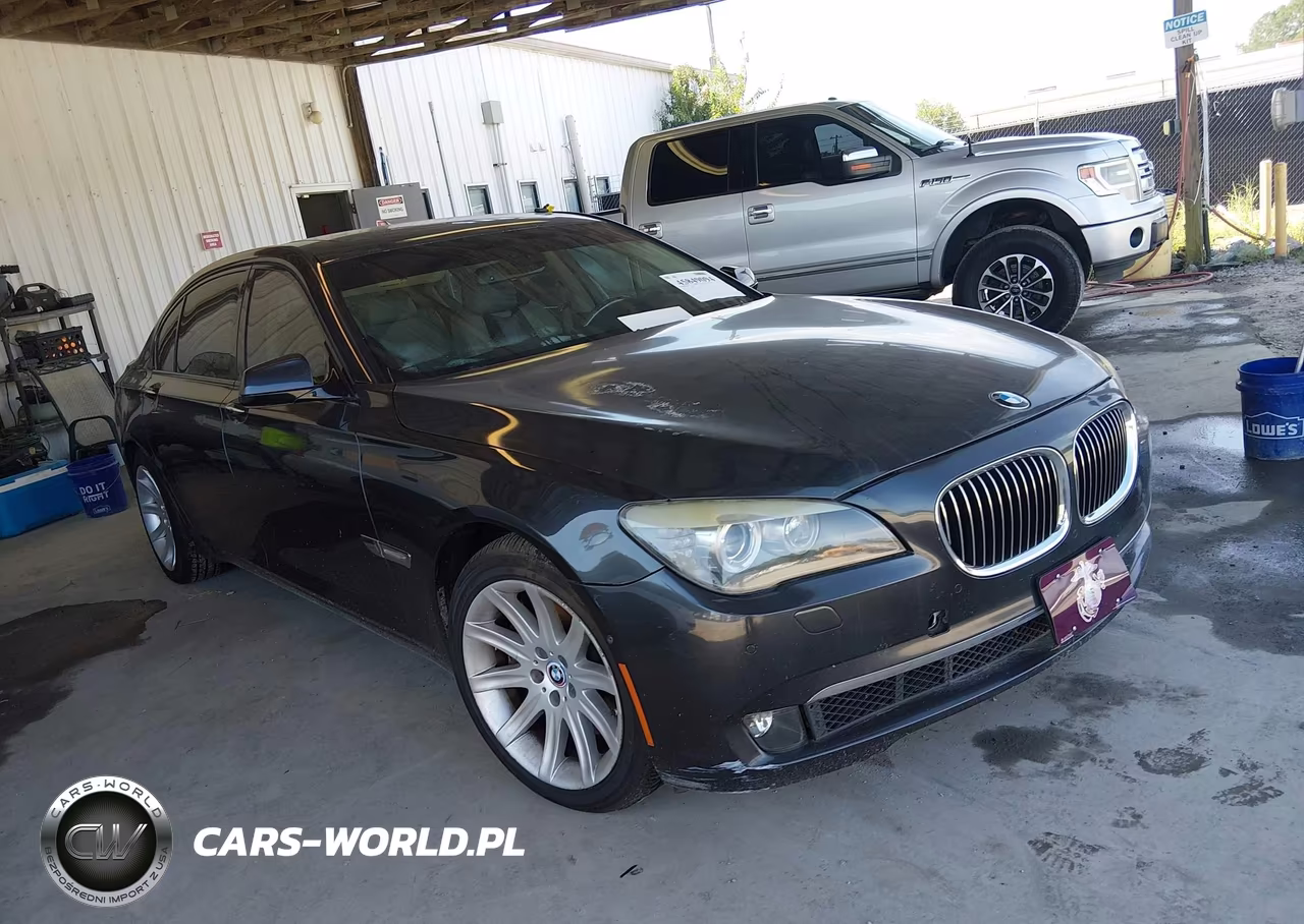 2010 BMW 750Li – zdjęcie 1 z 11