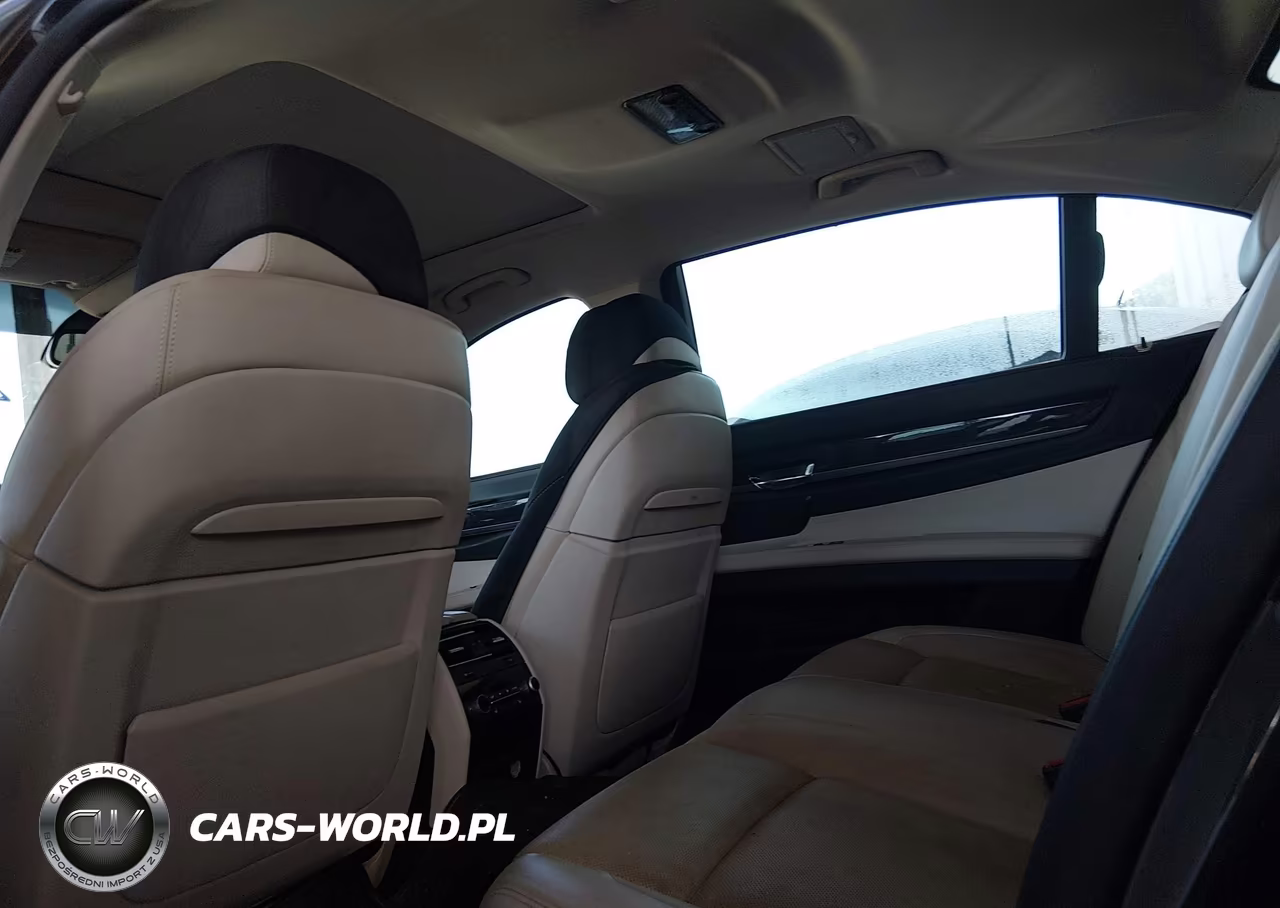 2010 BMW 750Li VIN:WBAKB8C53ACY62991 - 8