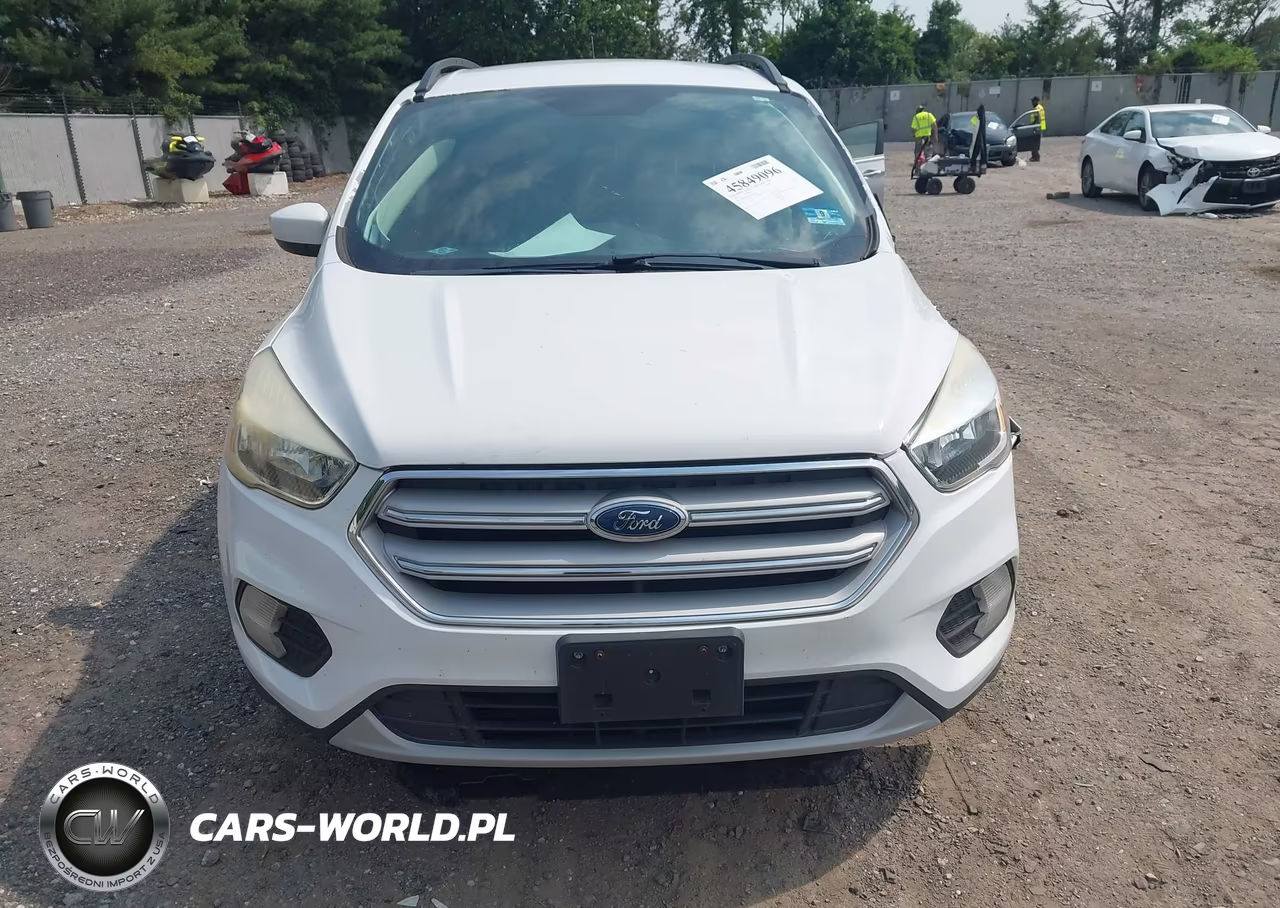 2018 Ford Escape Se VIN:1FMCU9GD9JUB16401 - 12