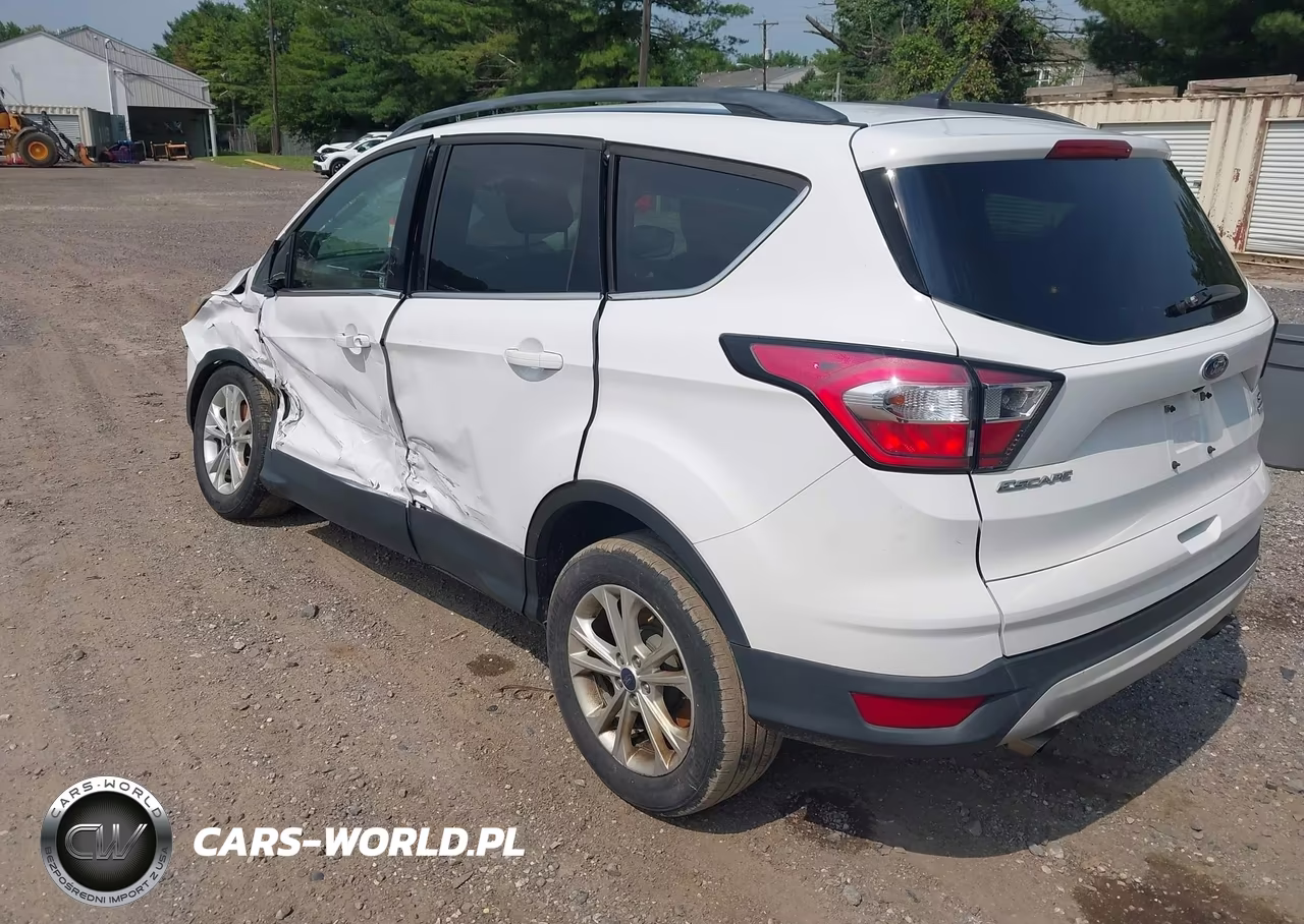 2018 Ford Escape Se VIN:1FMCU9GD9JUB16401 - 3