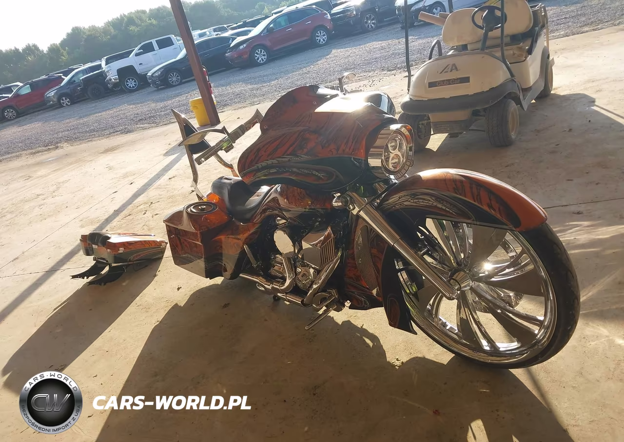 2011 Harley-Davidson Flhx