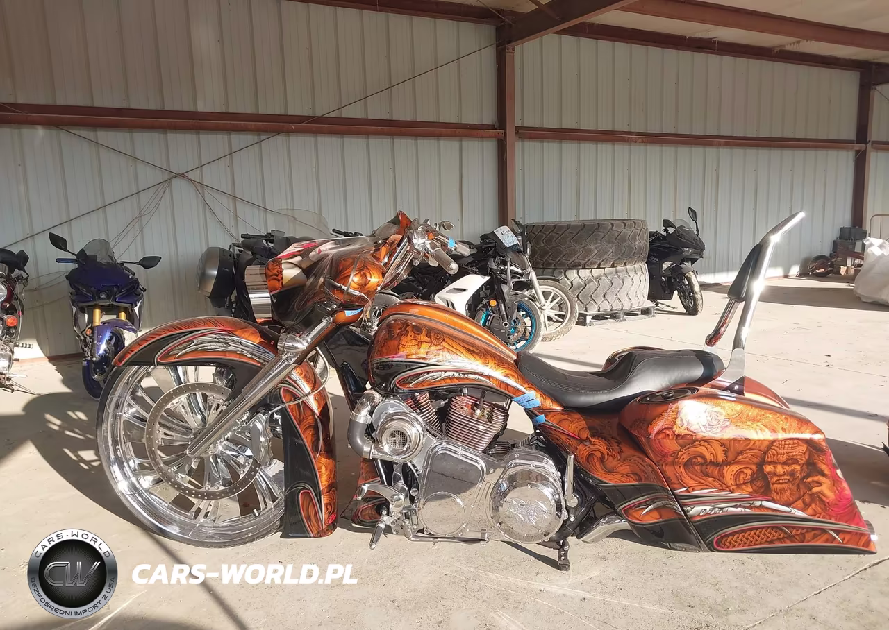 2011 Harley-Davidson Flhx VIN:1HD1KB416BB673829 - 14