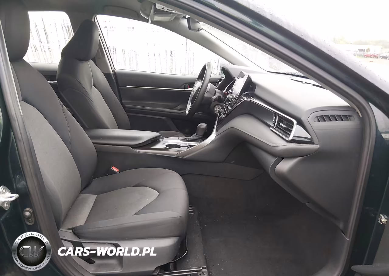 2021 Toyota Camry Le VIN:4T1C11AK7MU450626 - 5