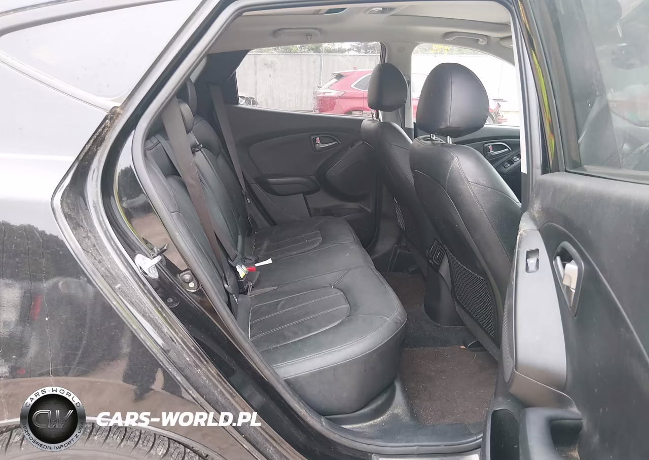 2015 Hyundai Tucson Limited VIN:KM8JUCAGXFU971297 - 8