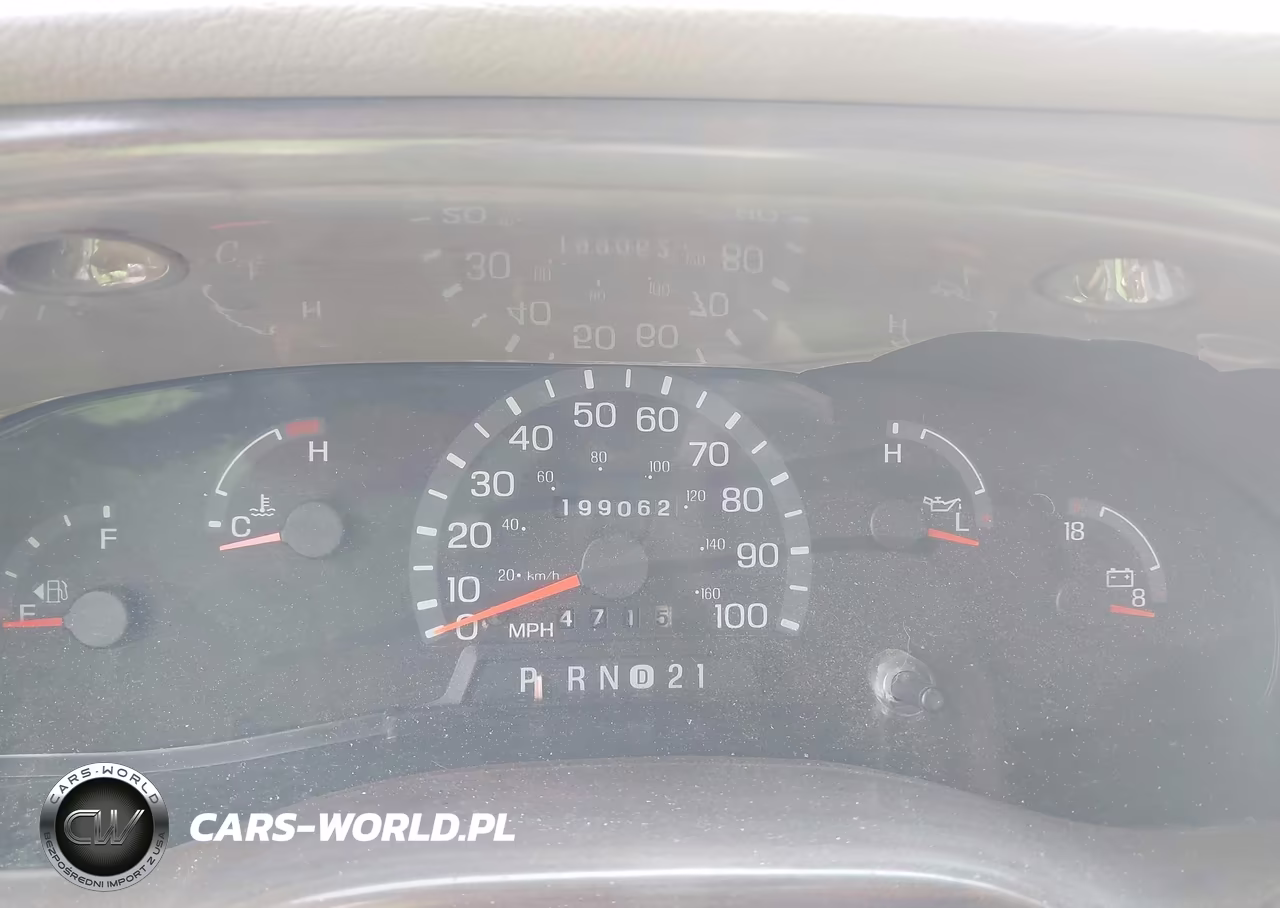 2002 Ford Econoline E150 Van VIN:1FDRE14L72HB01264 - 7