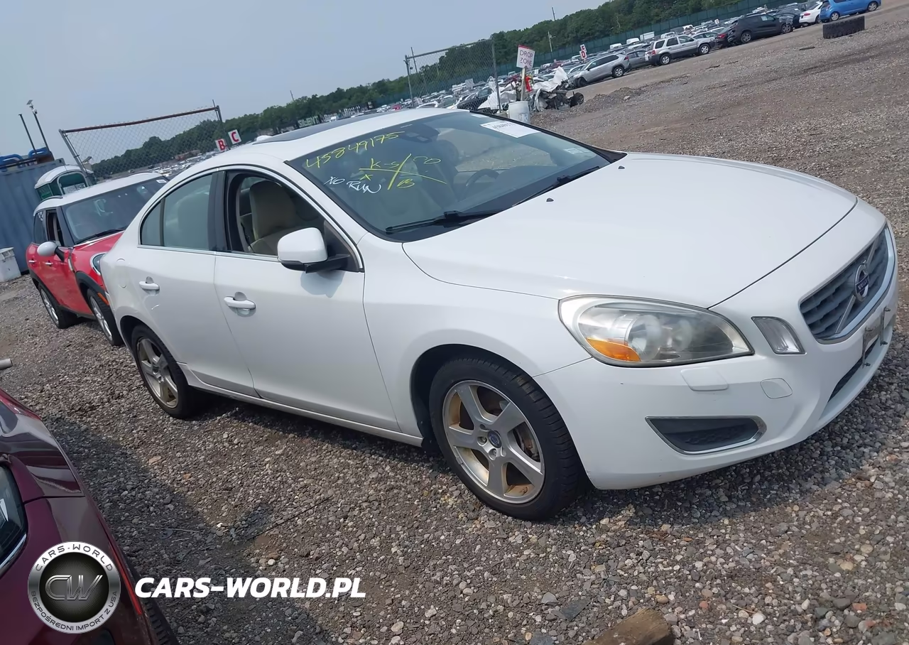 2013 Volvo S60 T5-T5 Platinum-T5 Premier-T5 Premier Plus