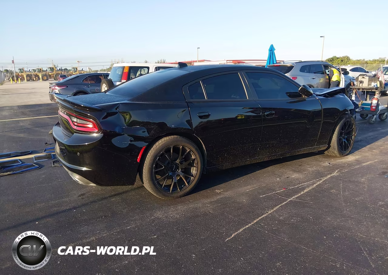 2023 Dodge Charger Sxt VIN:2C3CDXBG7PH571595 - 4