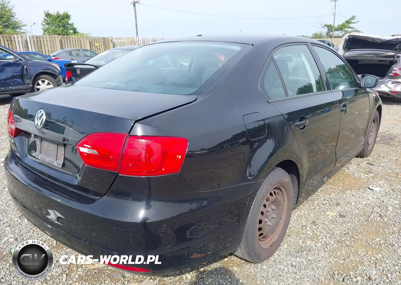 2012 Volkswagen Jetta 2.0L S VIN:3VW2K7AJ0CM468103 - 4