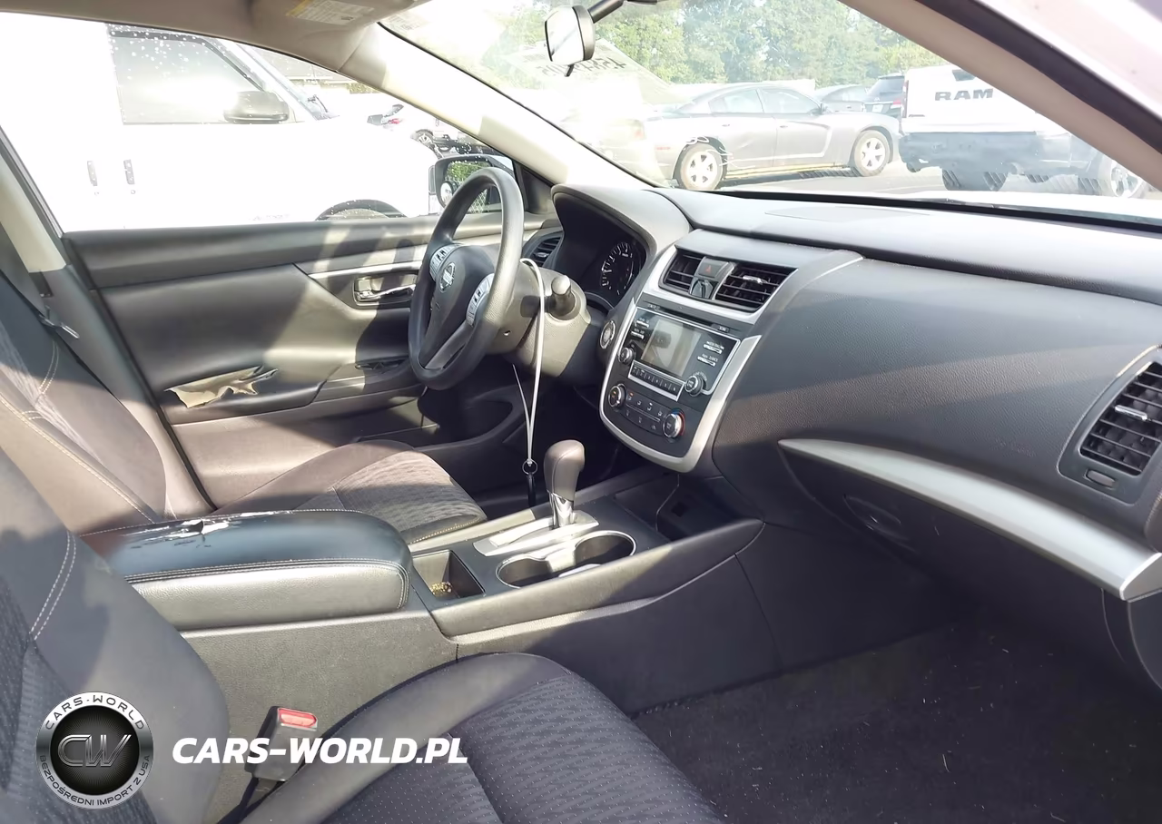 2016 Nissan Altima 2.5 S VIN:1N4AL3AP6GN391943 - 5