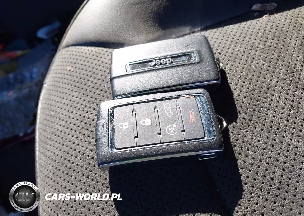 2024 Jeep Grand Cherokee Altitude X 4X4 VIN:1C4RJHAG8RC716042 - 11