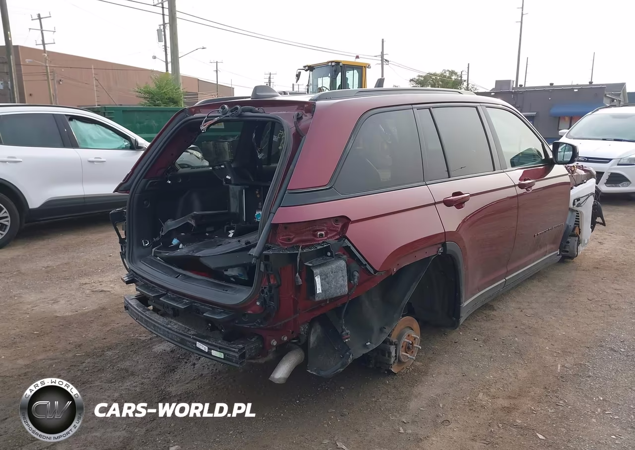 2024 Jeep Grand Cherokee Altitude X 4X4 VIN:1C4RJHAG8RC716042 - 4