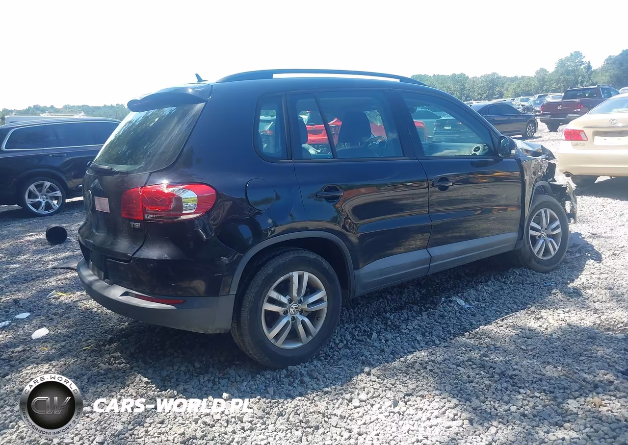 2016 Volkswagen Tiguan S VIN:WVGAV7AX3GW528046 - 4