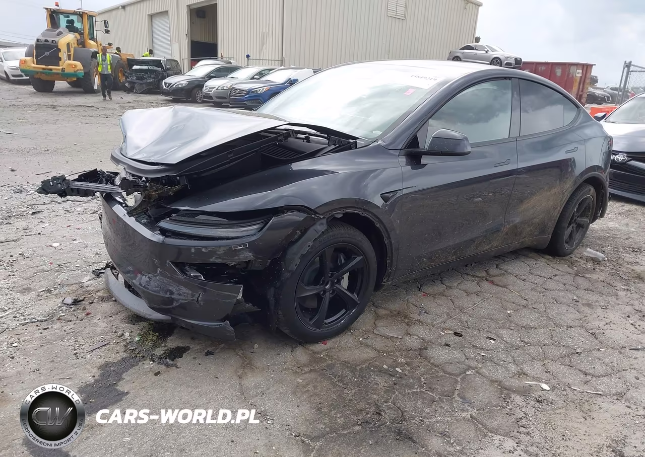 2026 Tesla Model Y Premium-Rear-Wheel Drive VIN:7SAYGDED3TA658807 - 2