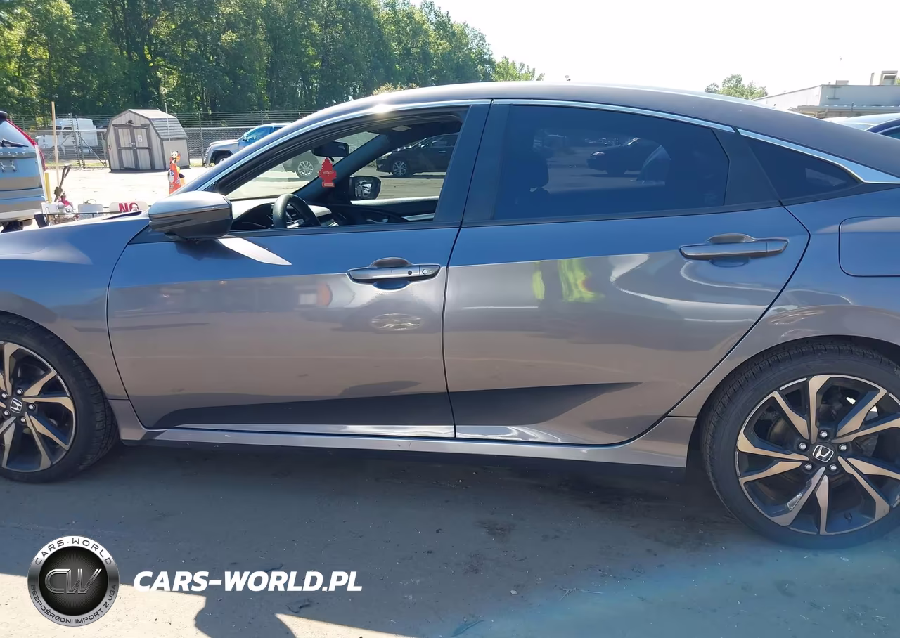 2020 Honda Civic Sport VIN:2HGFC2F8XLH597685 - 14