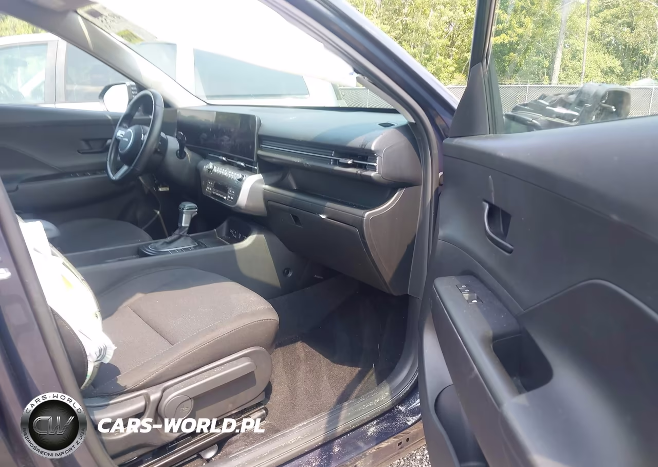 2025 Hyundai Kona Sel VIN:KM8HBCAB0SU244995 - 5