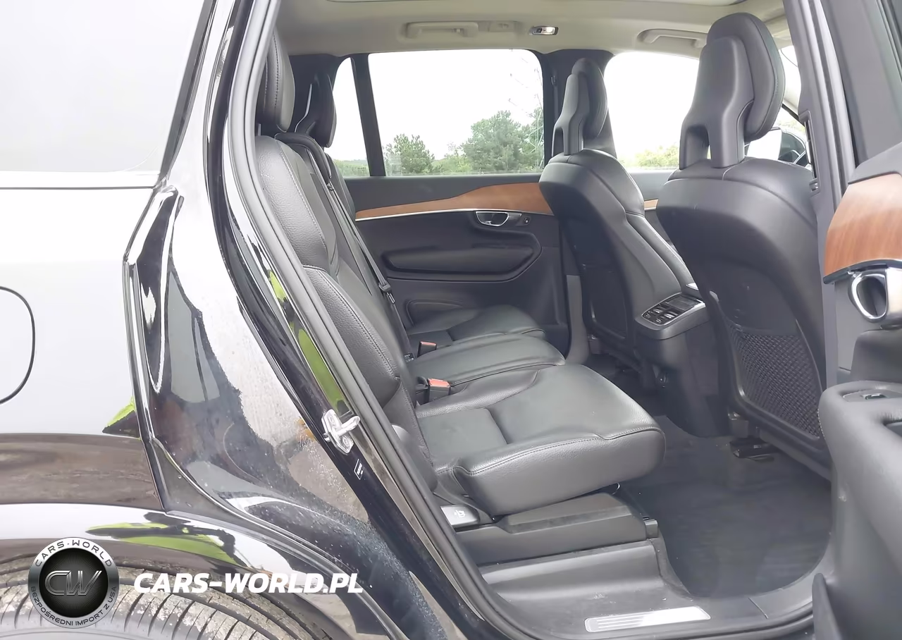 2021 Volvo Xc90 T6 Momentum 7 Passenger VIN:YV4A22PK3M1744383 - 8