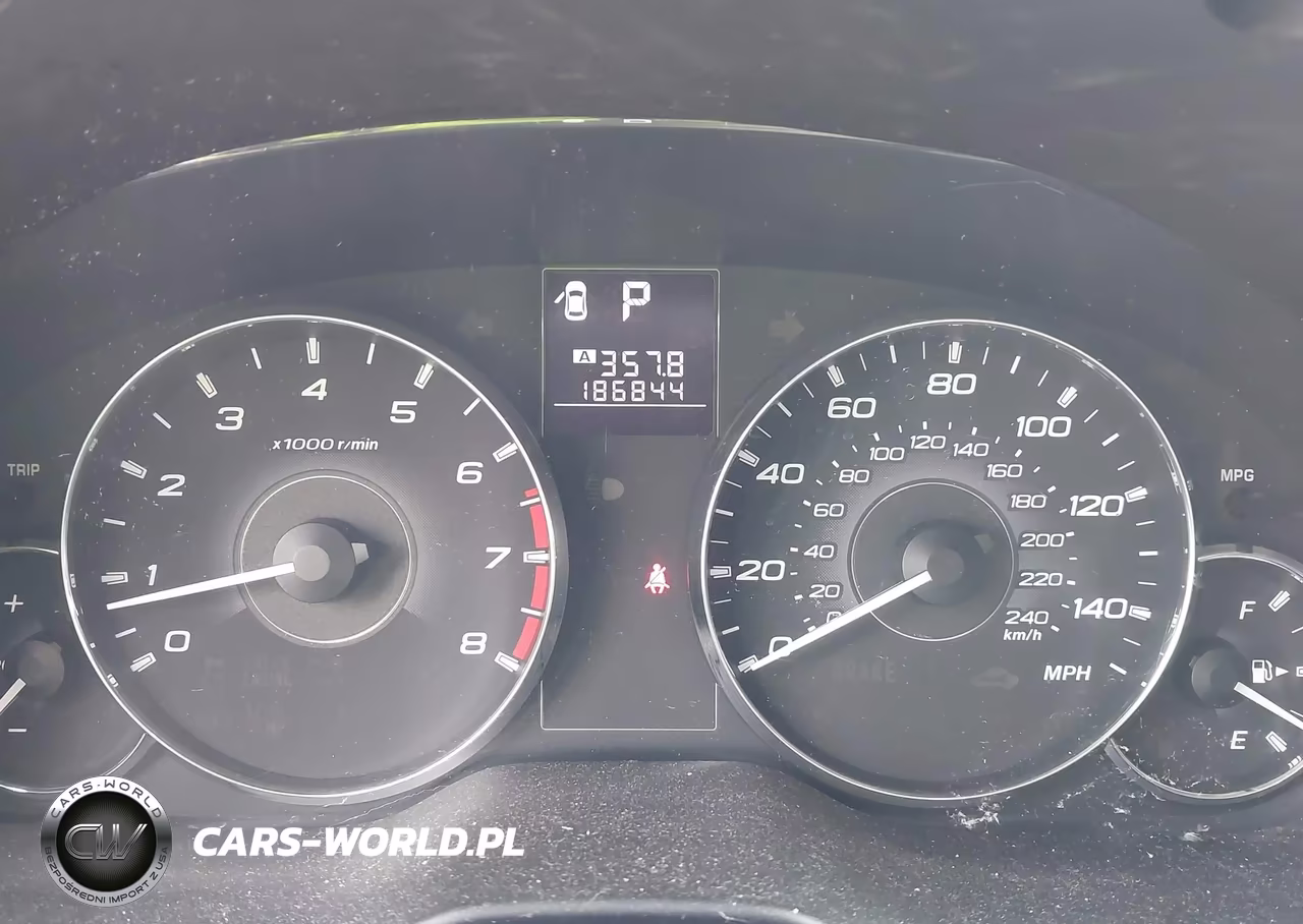 2012 Subaru Outback 2.5I Premium VIN:4S4BRBCC1C3266934 - 7