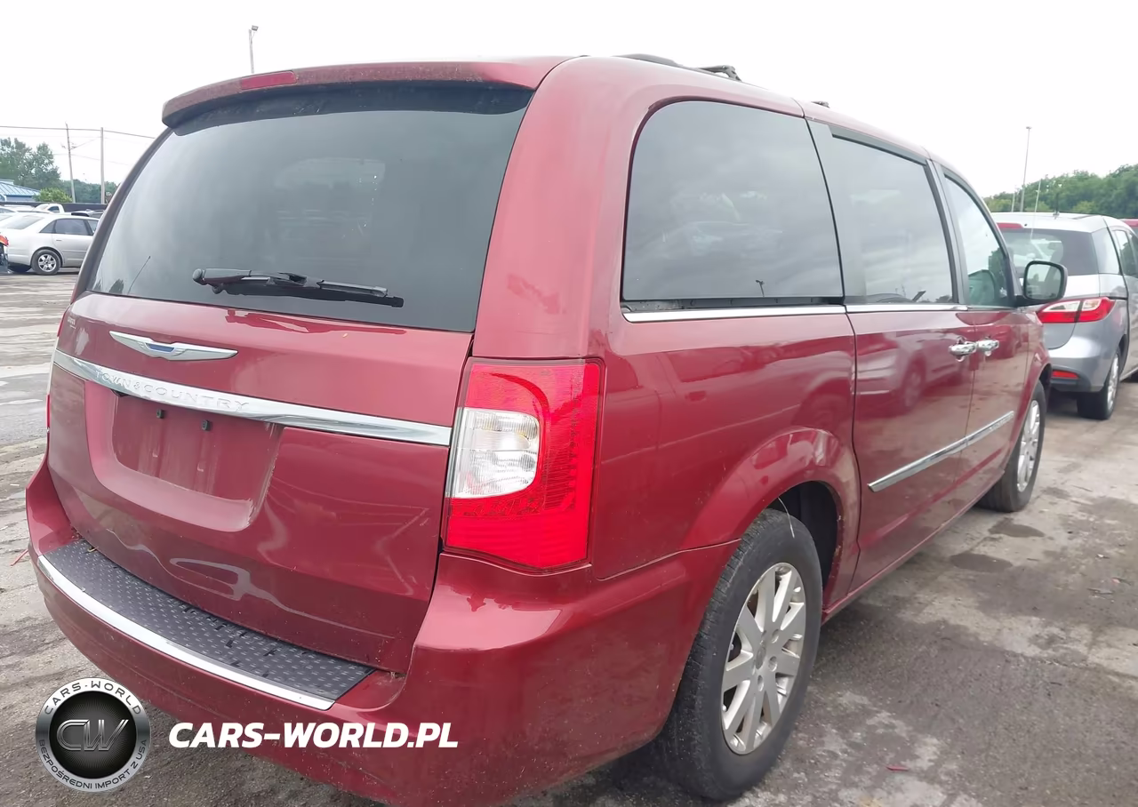 2015 Chrysler Town & Country Touring VIN:2C4RC1BG7FR753733 - 4