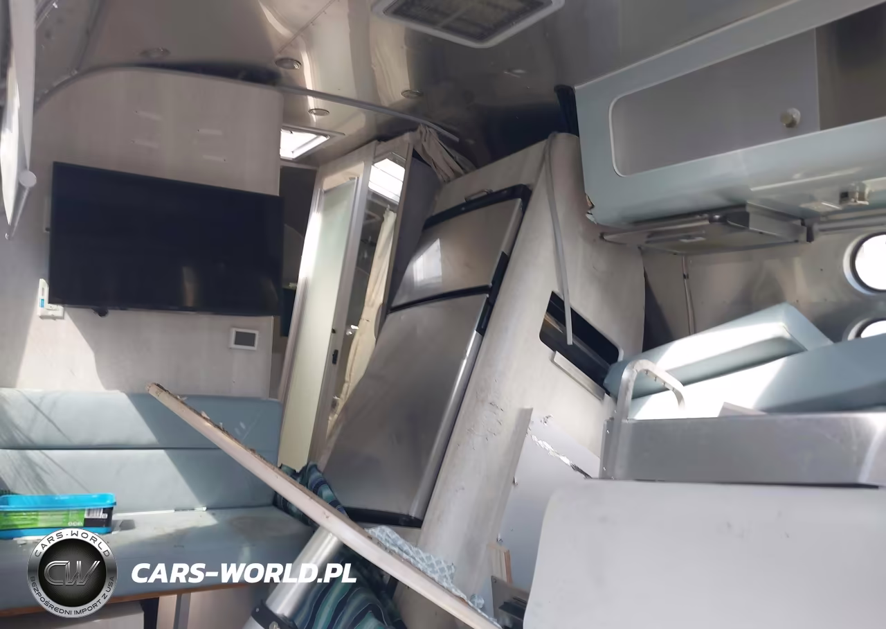 2024 Airstream 28Rb VIN:1STJFYM28RJ570866 - 8