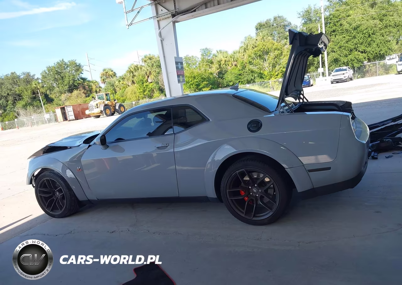 2022 Dodge Challenger R-T Scat Pack Widebody VIN:2C3CDZFJ0NH218873 - 15