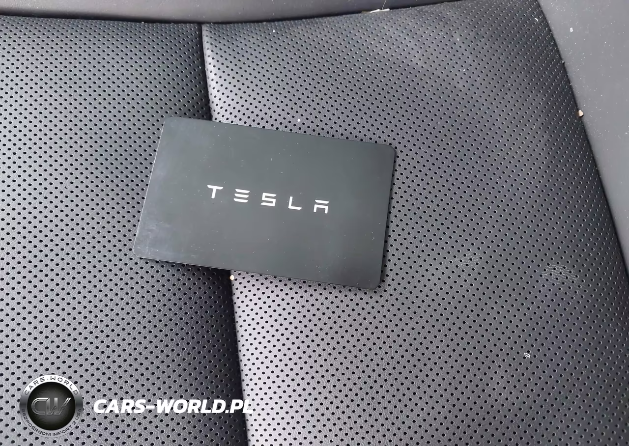 2024 Tesla Model 3 VIN:5YJ3E1EA4RF755155 - 11