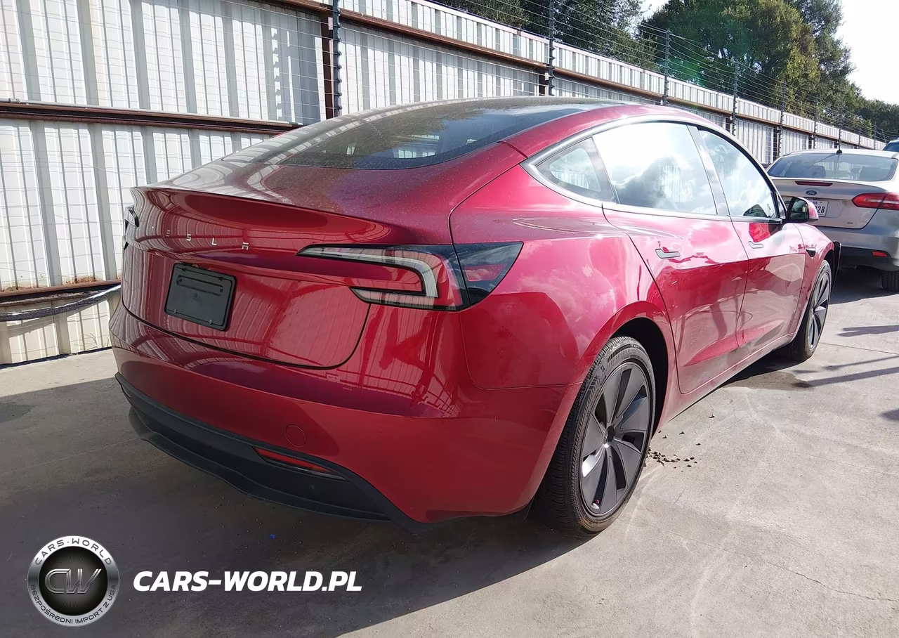 2024 Tesla Model 3 VIN:5YJ3E1EA4RF755155 - 4