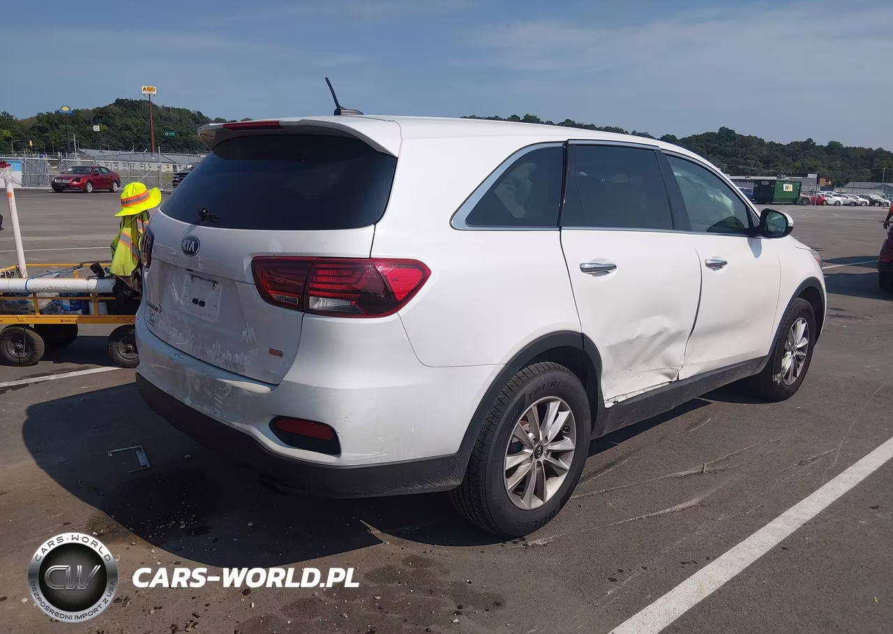 2019 Kia Sorento 2.4L Lx VIN:5XYPG4A36KG512840 - 4