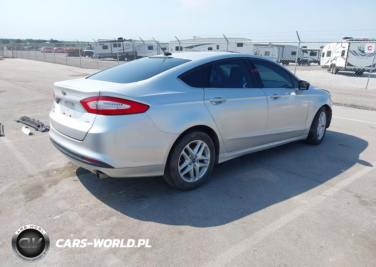 2013 Ford Fusion Se VIN:3FA6P0H72DR376976 - 4
