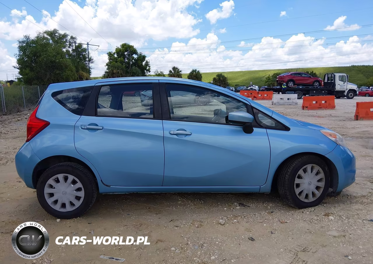 2015 Nissan Versa Note S (Sr)-S Plus-Sl-Sr-Sv VIN:3N1CE2CP5FL403604 - 13