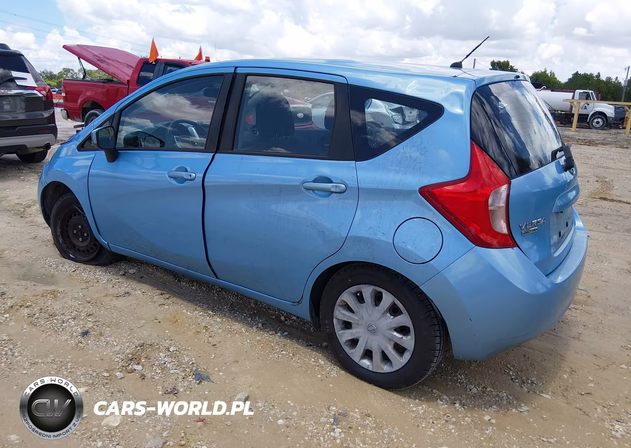 2015 Nissan Versa Note S (Sr)-S Plus-Sl-Sr-Sv VIN:3N1CE2CP5FL403604 - 3