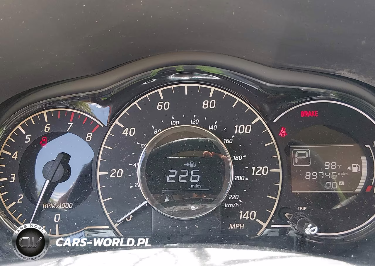 2015 Nissan Versa Note S (Sr)-S Plus-Sl-Sr-Sv VIN:3N1CE2CP5FL403604 - 7