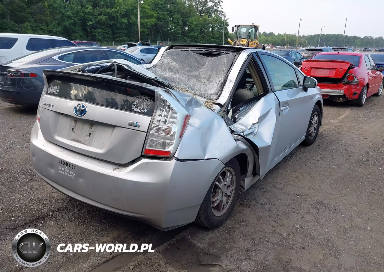 2010 Toyota Prius Iv VIN:JTDKN3DU1A1113847 - 4